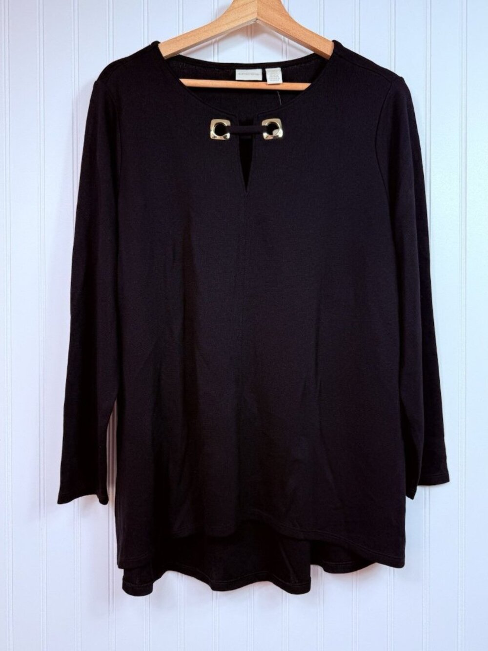 Chicos Top Womens 2 Petite Sz Large P Black Hardware Detail Long Sleeve Knit NWT